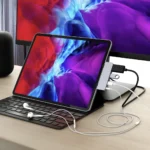 HyperDrive 4-in-1 USB-C Hub for iPad Pro/Air - Grey - Image 3
