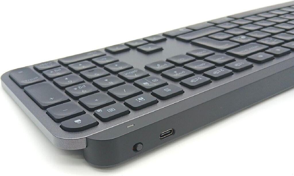 Maxx Tech Keyboard LOGITECH MX KEYS S BLUETOOTH ILLUMINATED KEYBOARD – GRAPHITE AVAILABLE ...